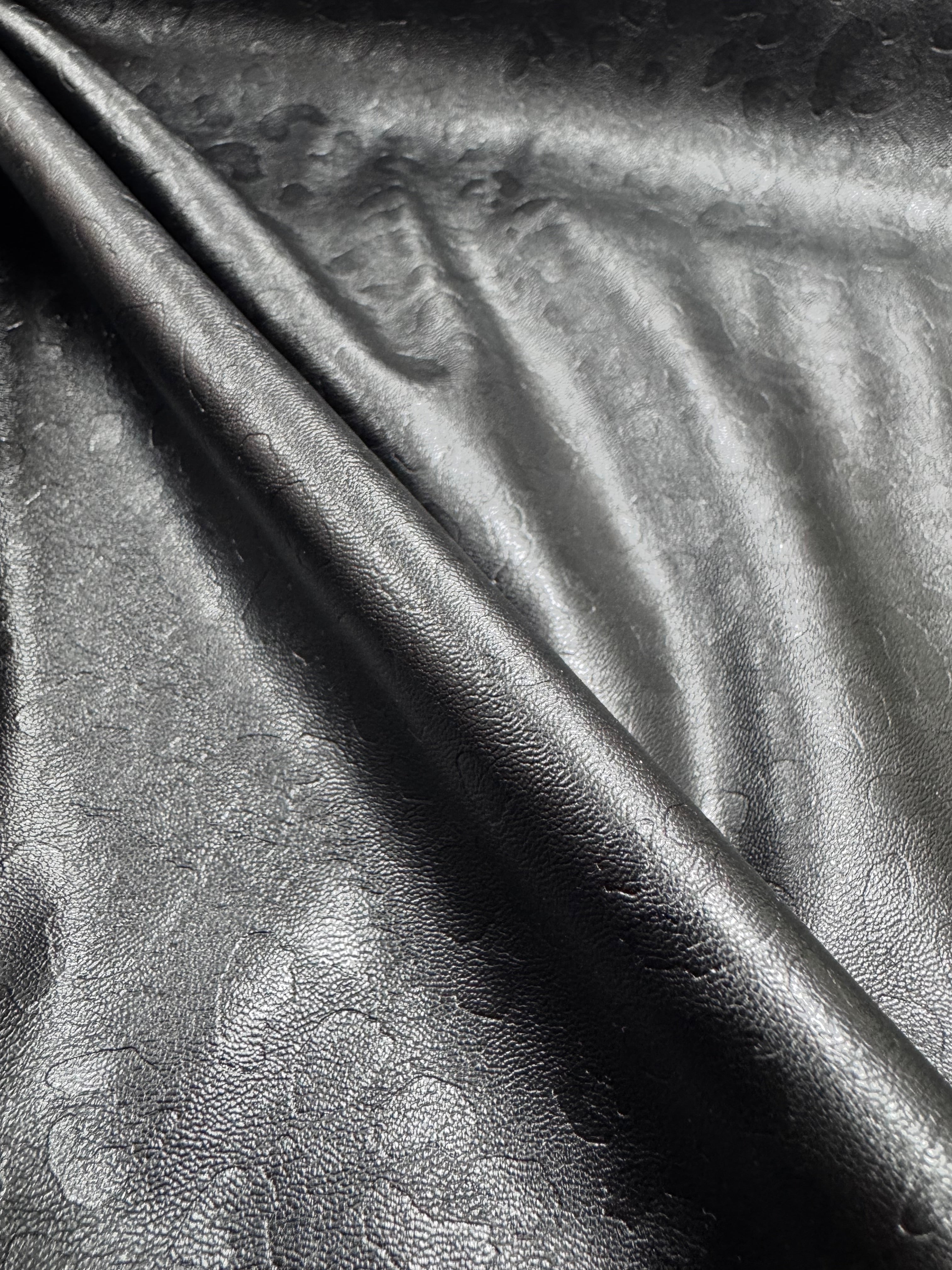 Imitatie de Piele Cu Model