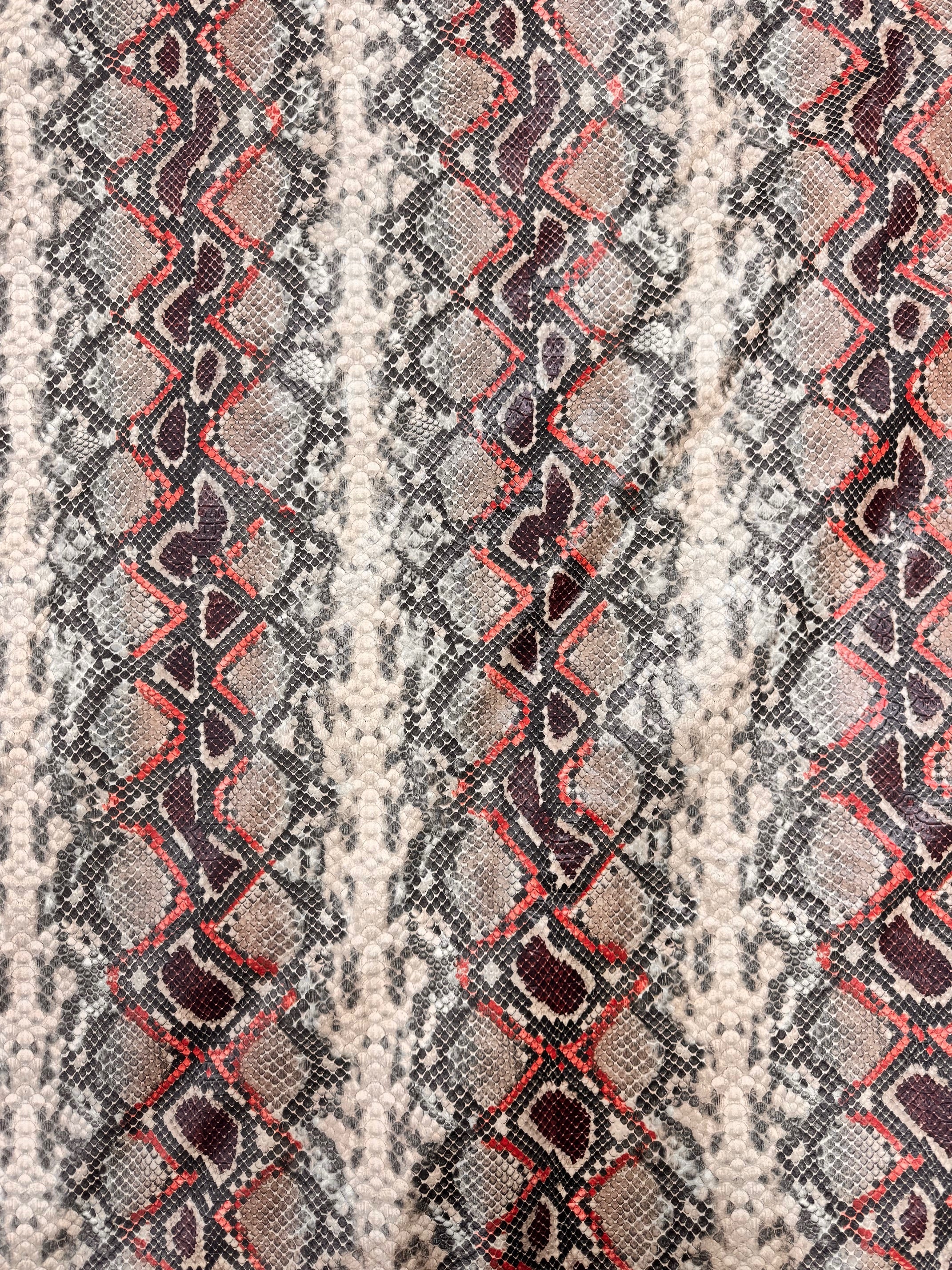 Imitatie de Piele Sarpe