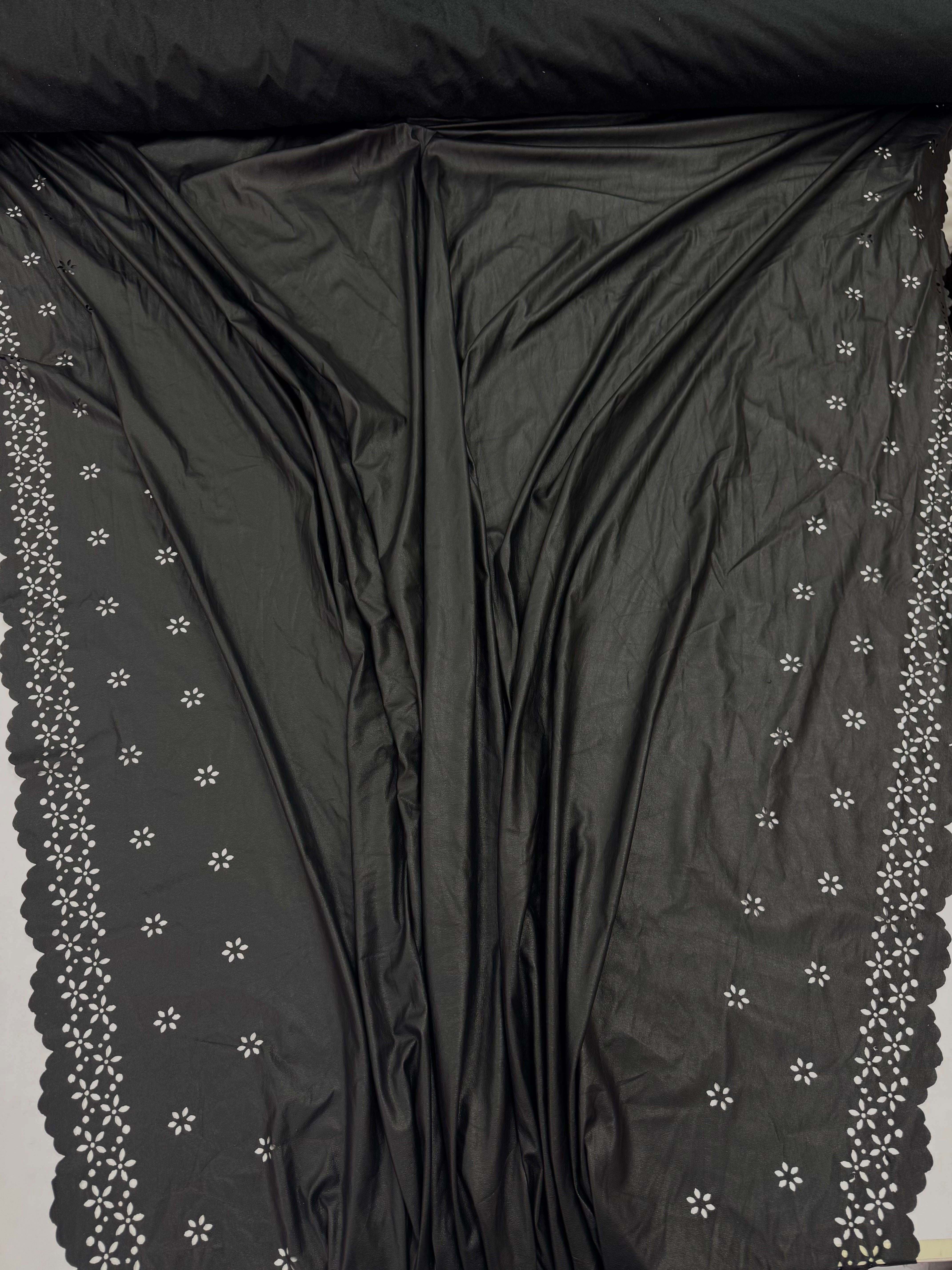 Imitatie de Piele Elastica Subtire Perforata, Negru