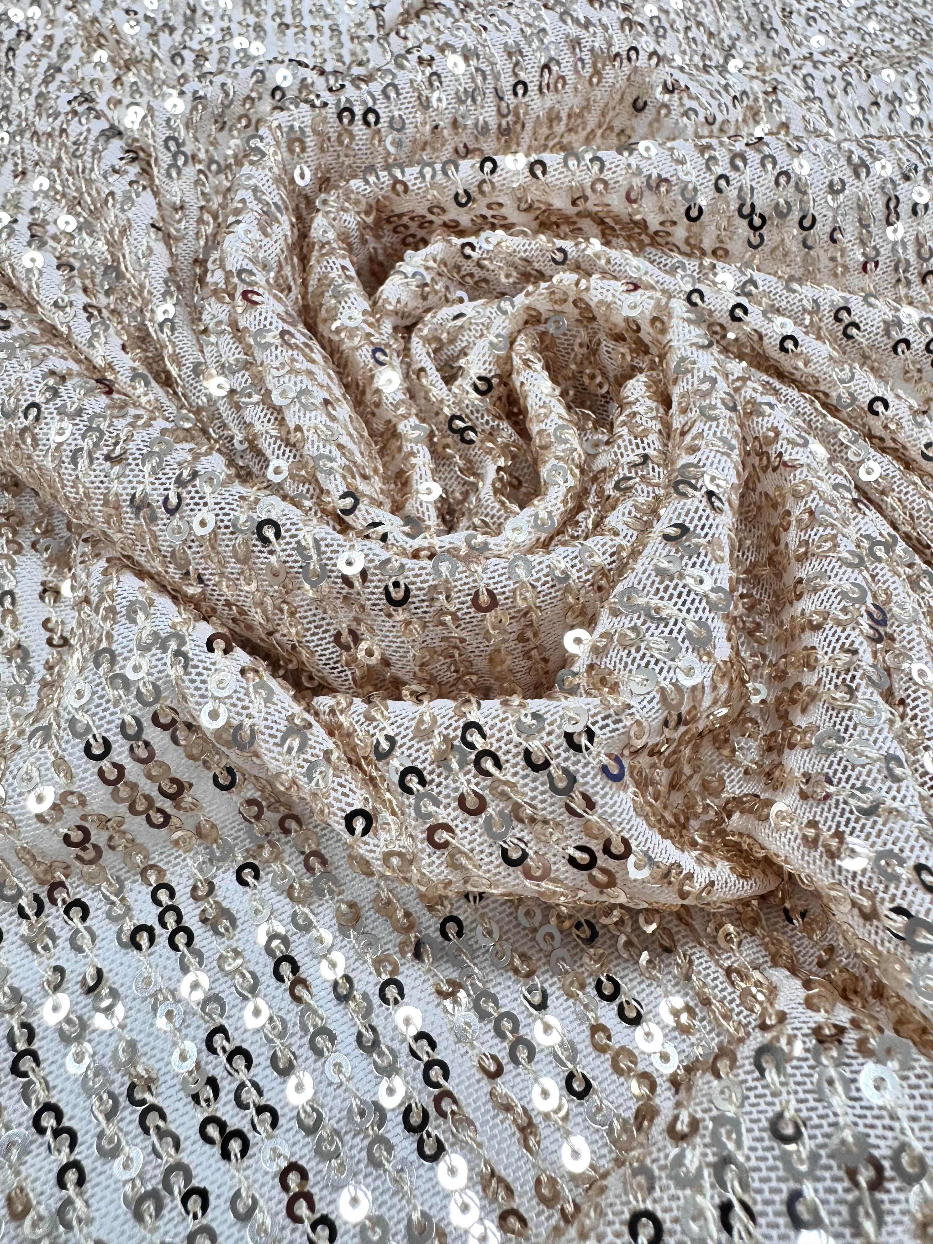 Paiete pe tull elastic, Crem cu Auriu