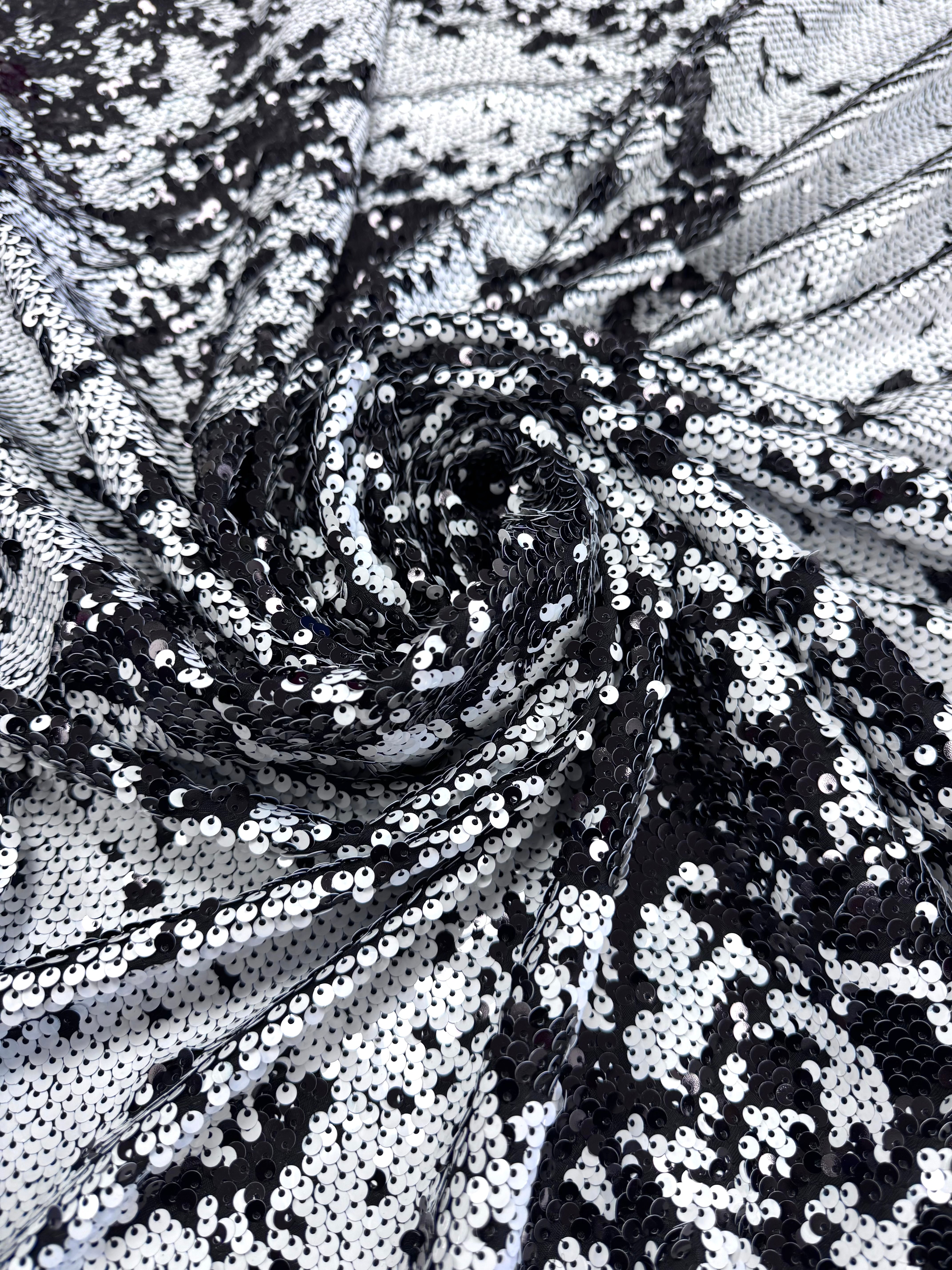 Paiete reversibile pe tull elastic, Alb cu Negru