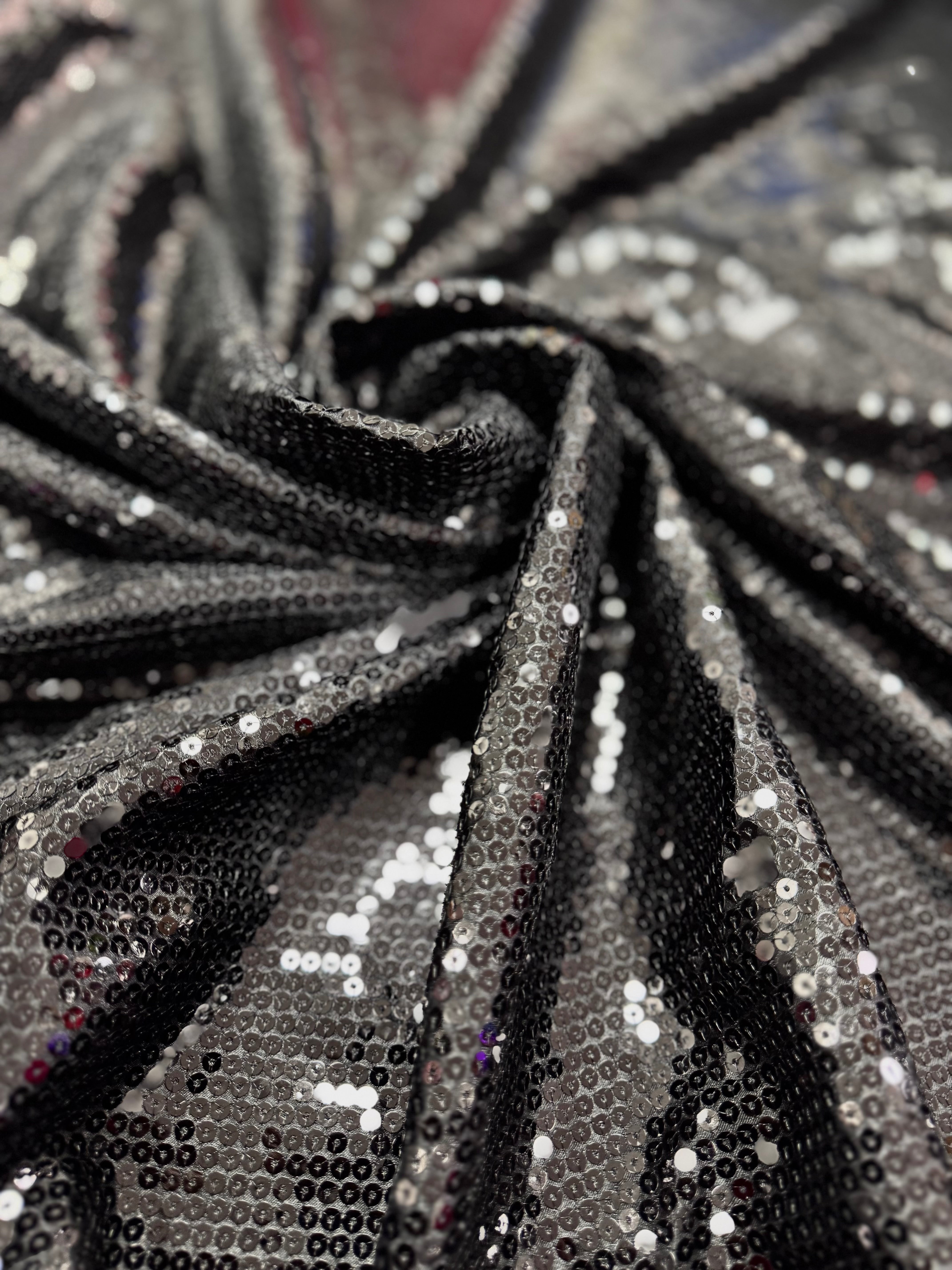 Paiete pe saten - Negru