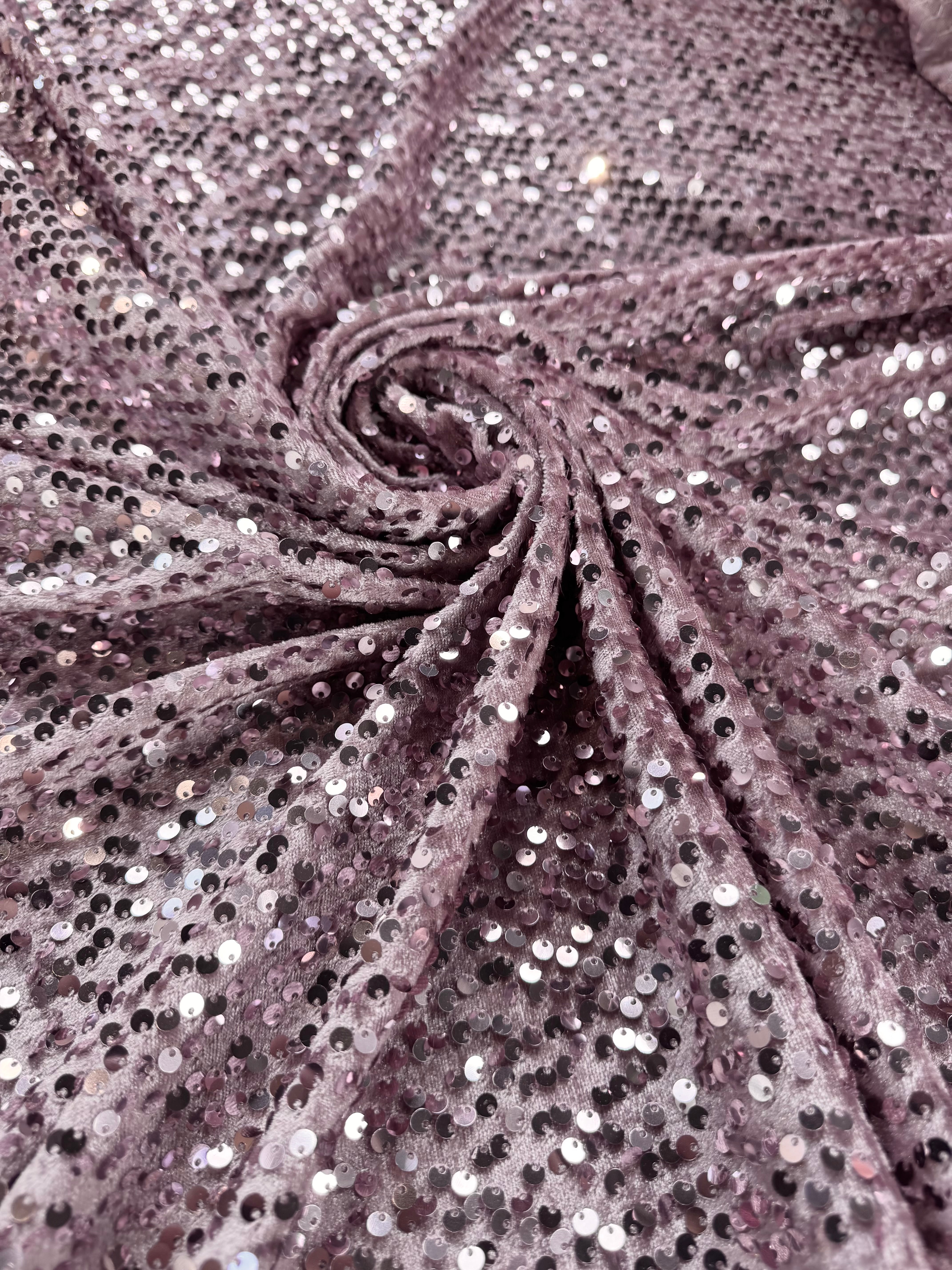 Catifea elastica cu paiete, Roz prafuit