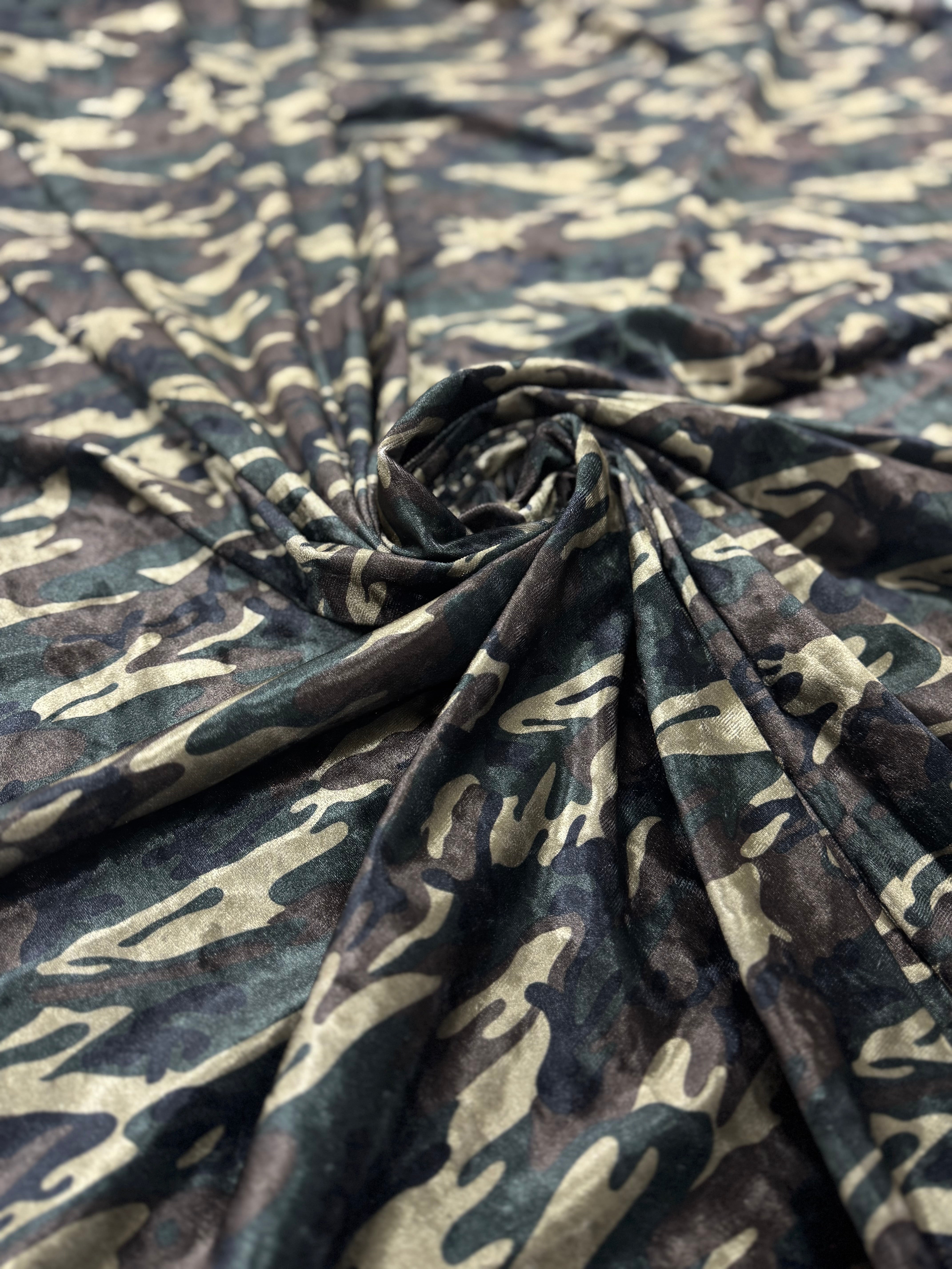 Catifea elastica cu model