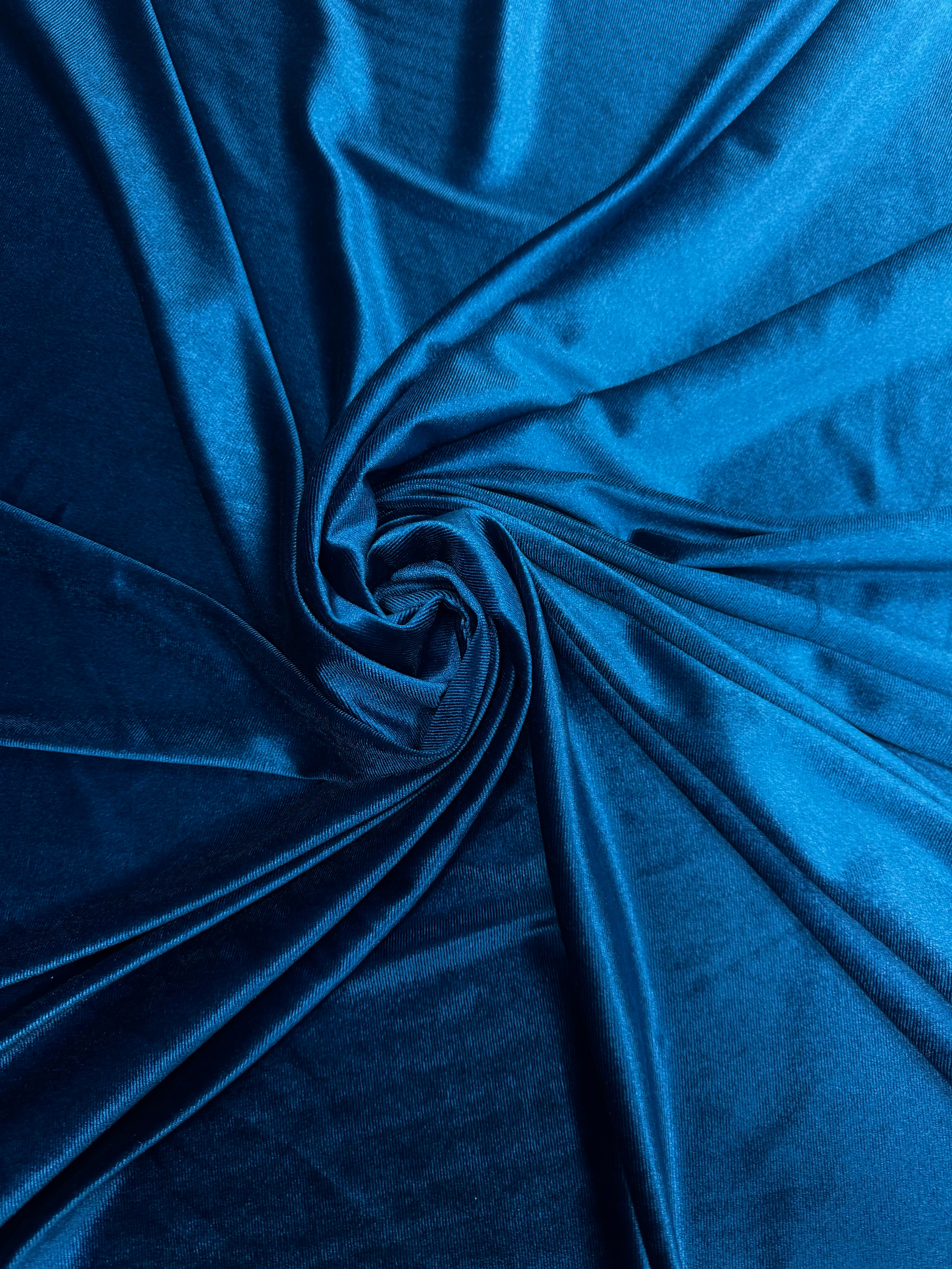 Catifea elastica, Turcoaz