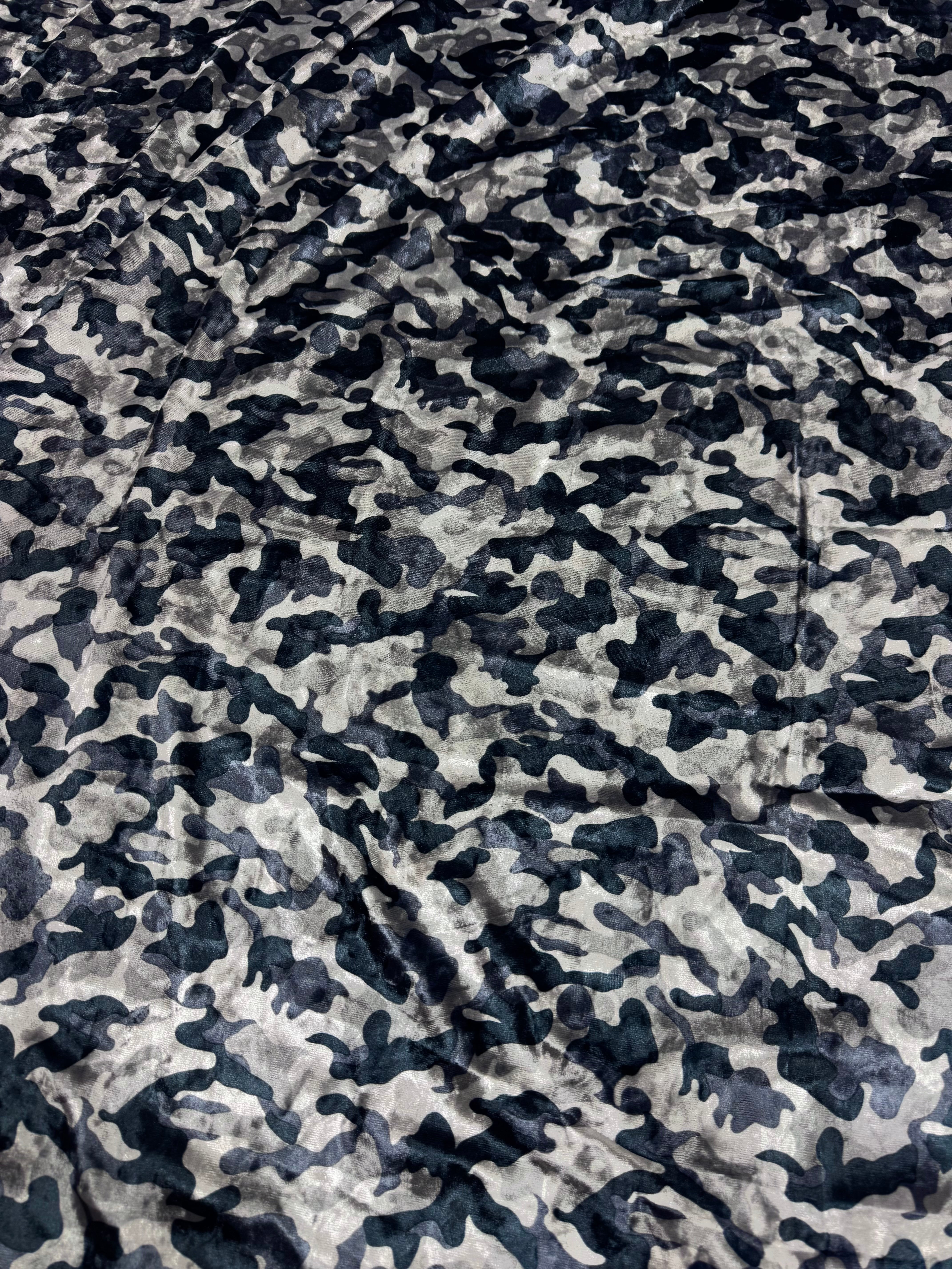 Catifea elastica cu model