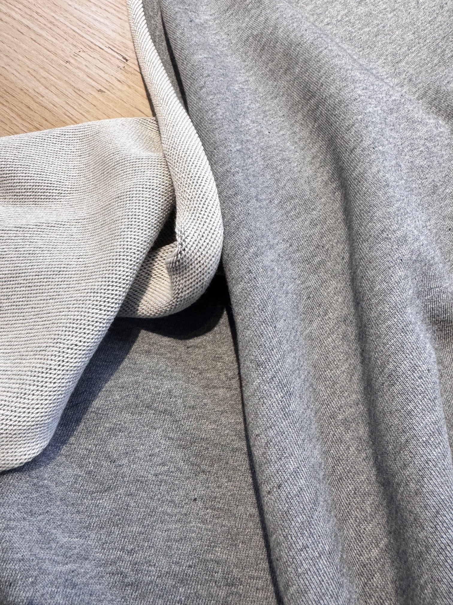 Tesatura trening (French Terry 3 Fire) Gri