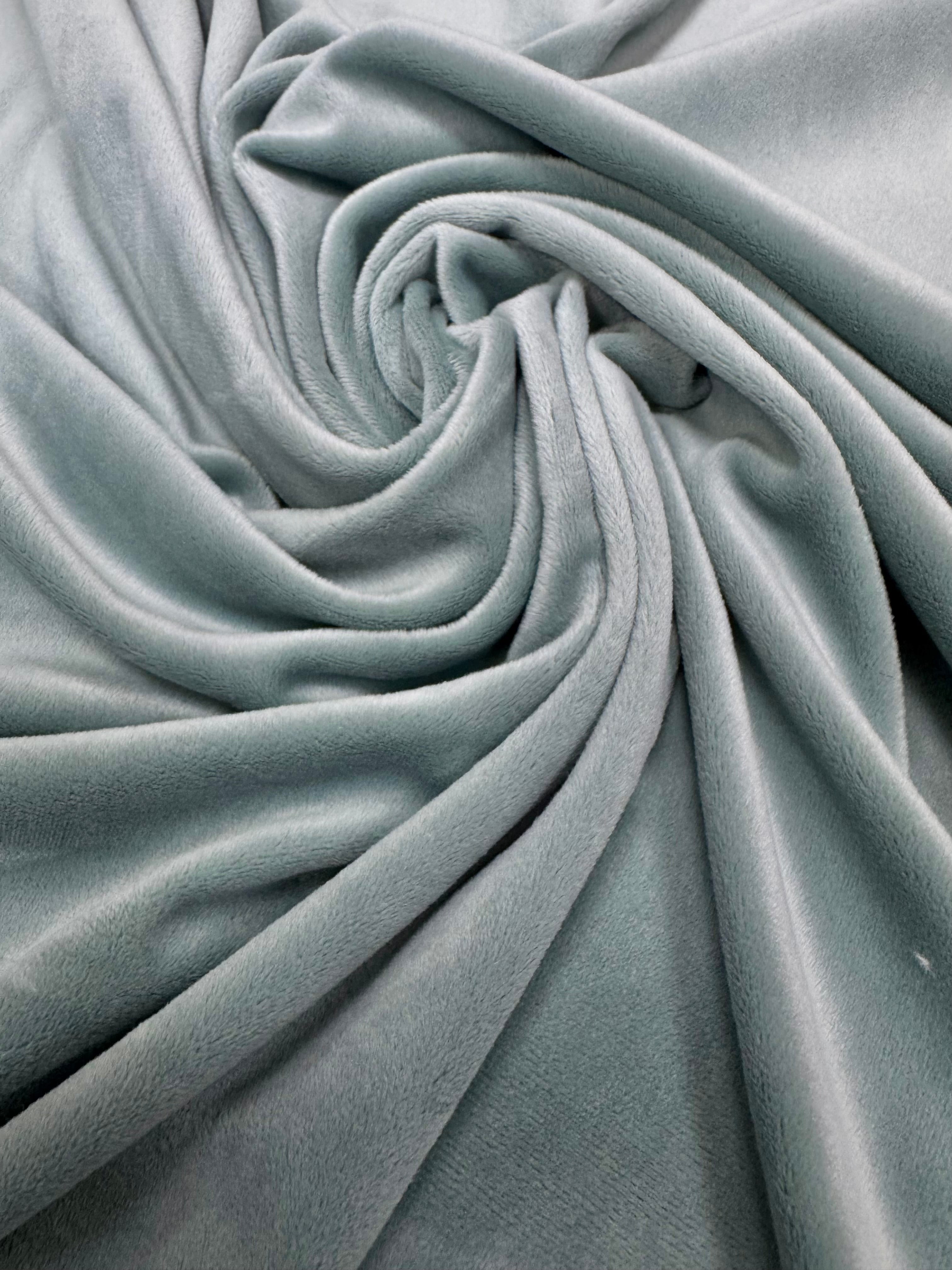 Catifea training (soft), Gri verzui