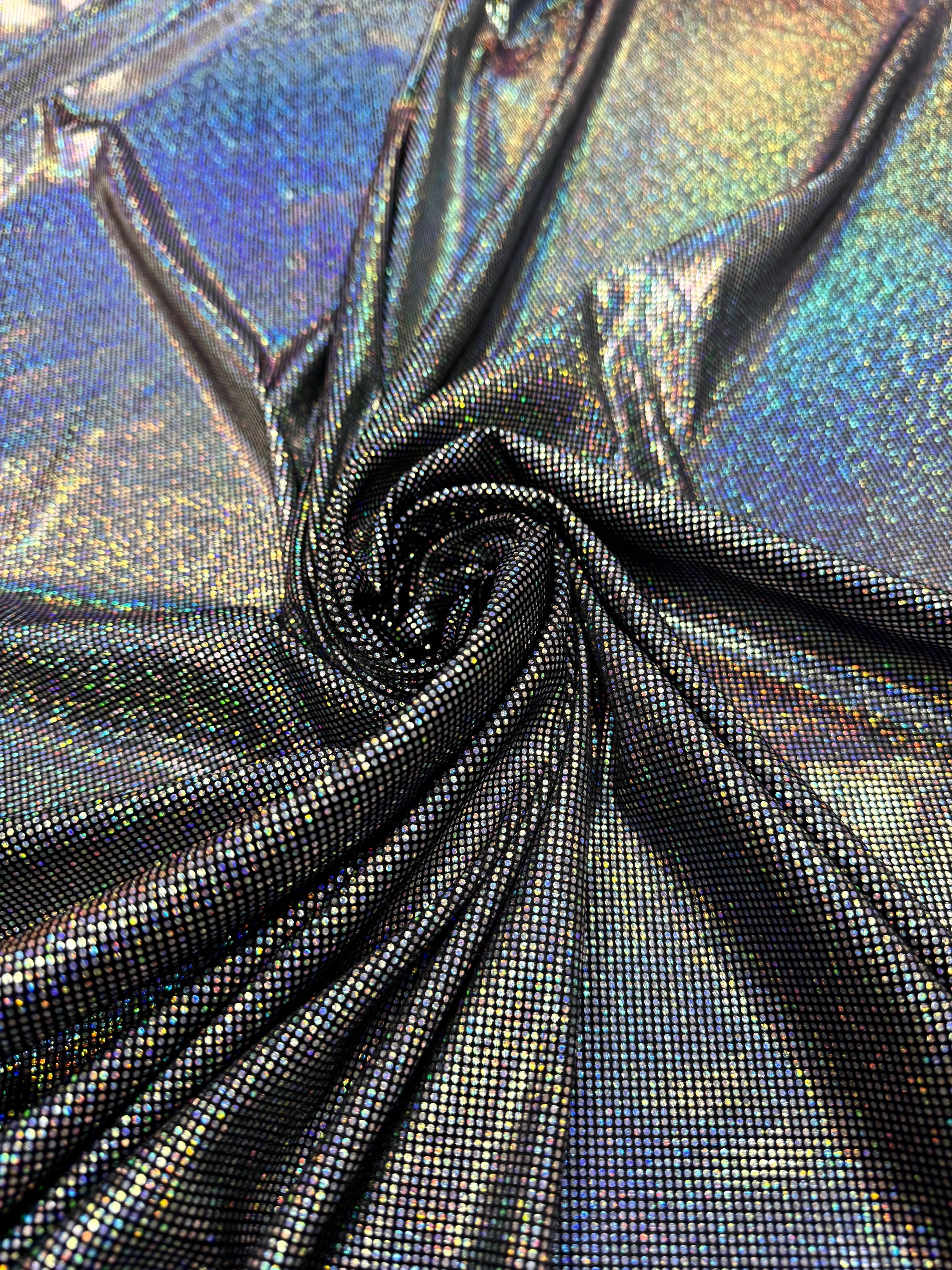 Catifea elastica neagra cu pelicula multicolora